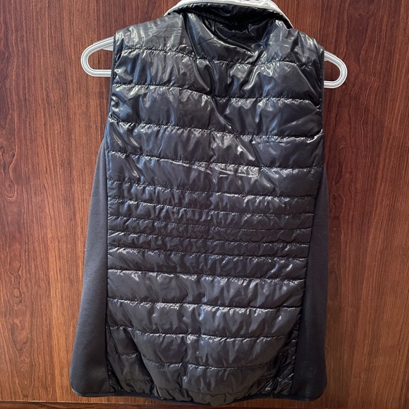 X Vest Reversible - Picture 2 of 2